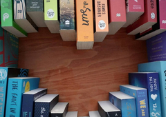 Get the We Heart It app!